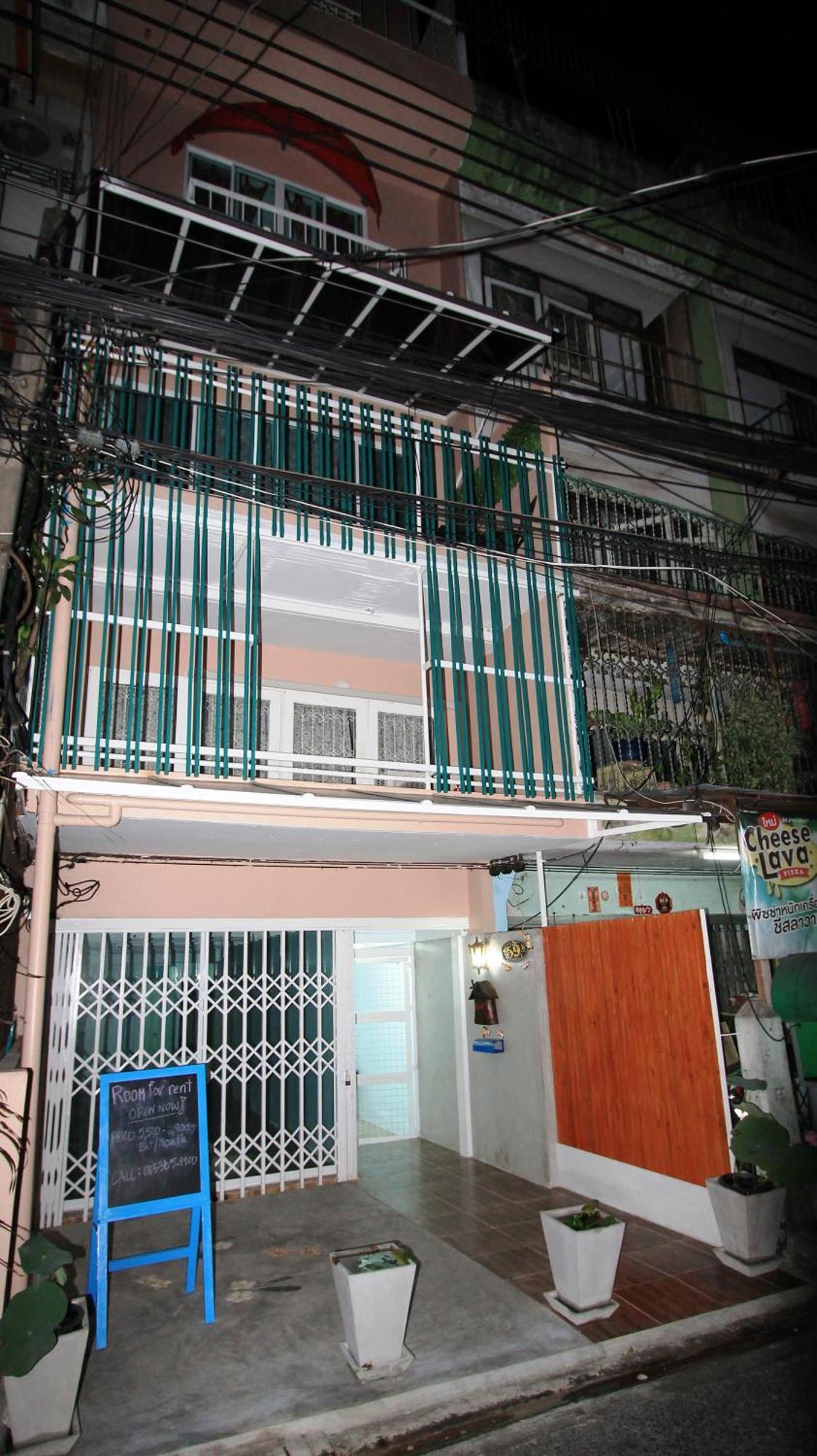59Indy Guesthouse Banguecoque Exterior foto